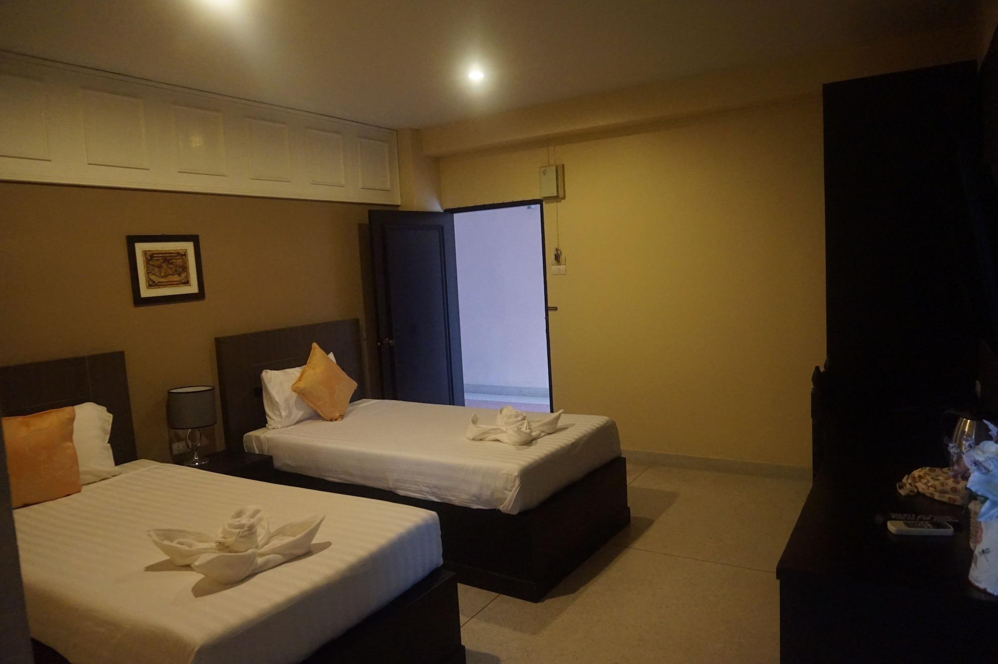 Metro Residence Surin Extérieur photo