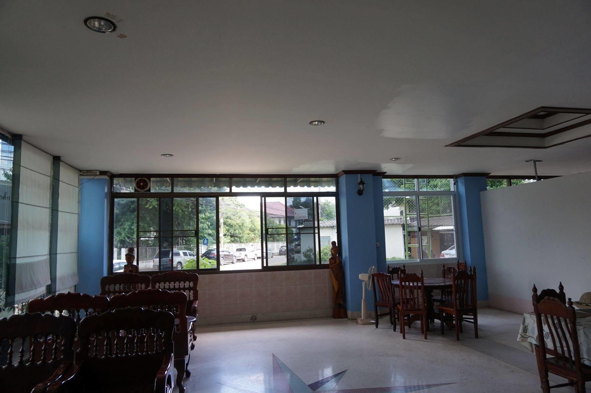 Metro Residence Surin Extérieur photo